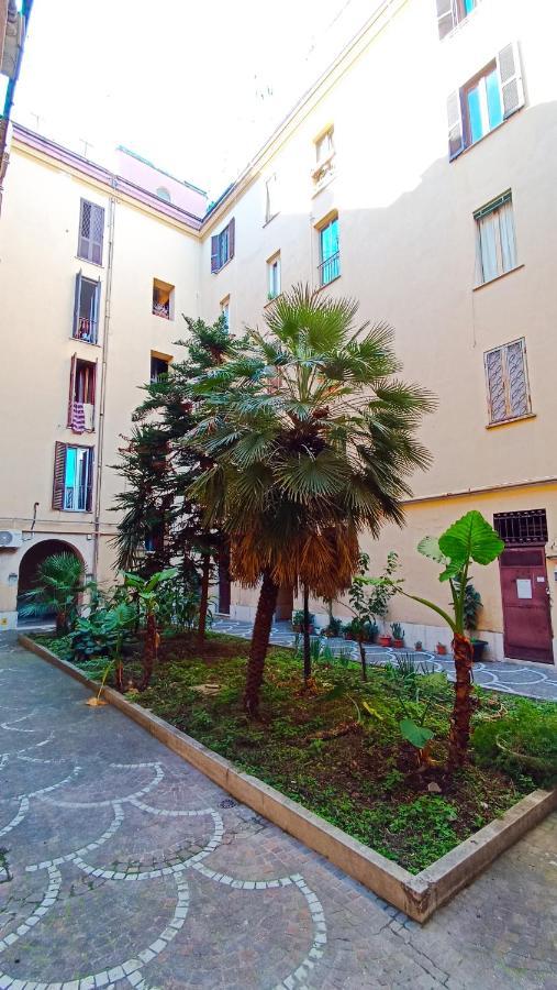 Appartamento Mamomi House Roma Esterno foto