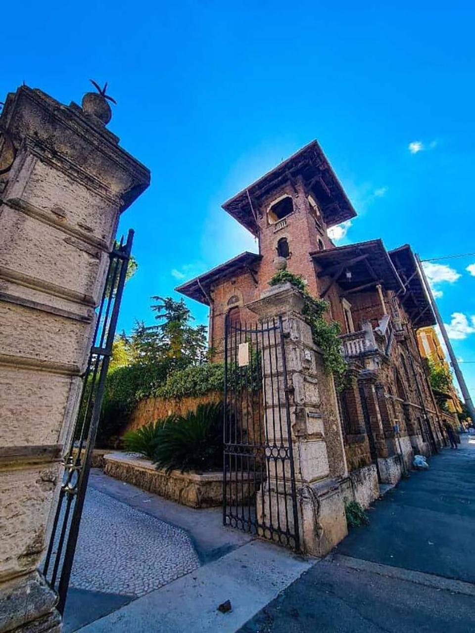Appartamento Mamomi House Roma Esterno foto
